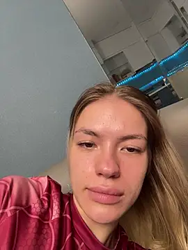 -Sexy Barbie- online show from March 16, 2:28 am