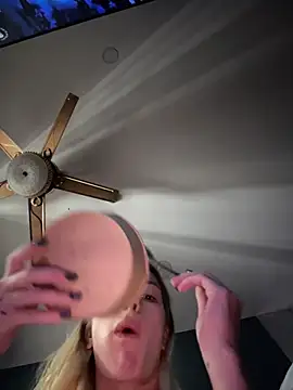 -Sexy Barbie- online show from May 22, 4:41 am