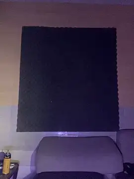 Snapshot of thesummerboy chatting on March 13, 8:04 am thesummerboy online show from March 13, 8:04 am