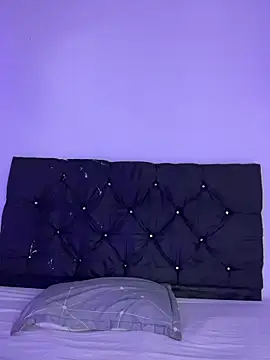 alisson carolina73 online show from March 21, 12:59 am