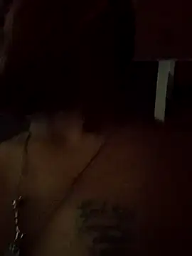 Snapshot of Professor_Leo_ chatting on December 23, 4:12 am Professor Leo online show from December 23, 4:12 am