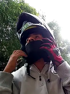 Snapshot of Professor_Leo_ chatting on February 15, 9:26 pm Professor Leo online show from February 15, 9:26 pm