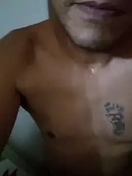 Snapshot of Professor_Leo_ chatting on February 17, 4:20 am Professor Leo online show from February 17, 4:20 am