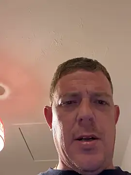 mrwright878787 online show from February 8, 12:06 am