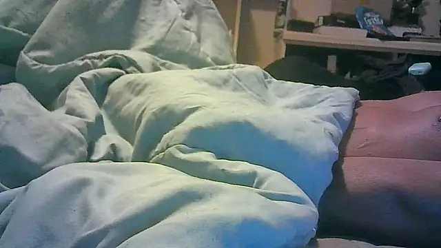 Snapshot of DI4MOND_FIR3 chatting on October 23, 6:13 am DI4MOND FIR3 online show from October 23, 6:13 am