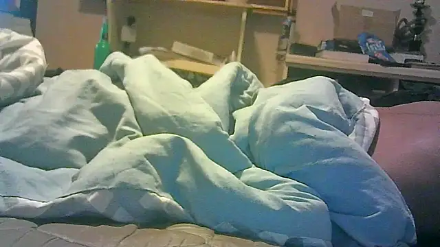 Snapshot of DI4MOND_FIR3 chatting on October 24, 6:21 am DI4MOND FIR3 online show from October 24, 6:21 am