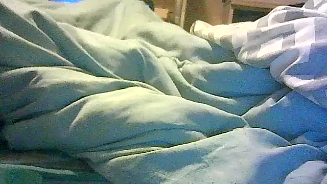 Snapshot of DI4MOND_FIR3 chatting on October 31, 2:45 am DI4MOND FIR3 online show from October 31, 2:45 am