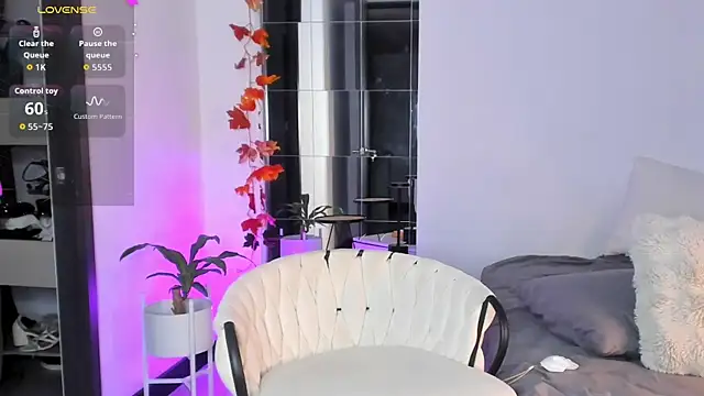 Snapshot of sammanthalove chatting on November 12, 10:52 pm sammanthalove online show from November 12, 10:52 pm