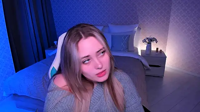 Snapshot of Rose_Sweetiee chatting on December 3, 1:43 pm Rose Sweetiee online show from December 3, 1:43 pm