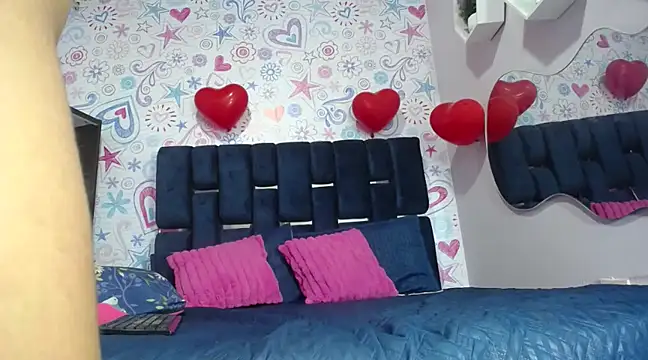 KOURTNEY-- online show from February 22, 1:33 am