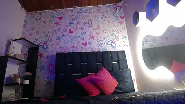 KOURTNEY-- online show from March 8, 1:17 am