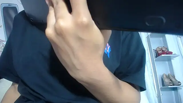 KOURTNEY-- online show from September 16, 1:39 am