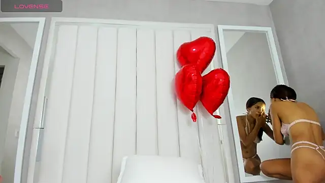 Snapshot of Carohorny4u chatting on February 9, 10:20 am Carohorny4u online show from February 9, 10:20 am