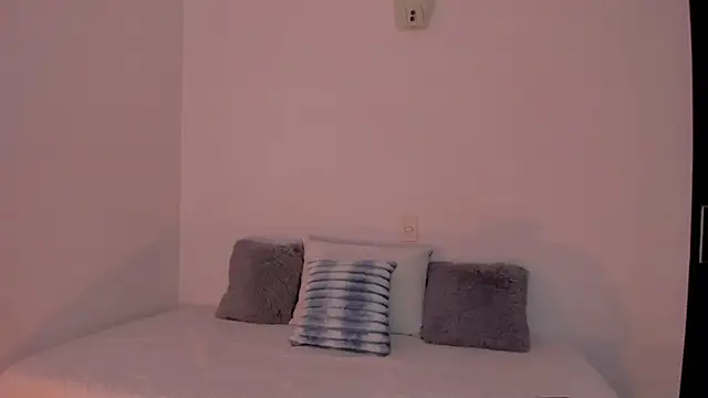 Snapshot of Brisa_blue chatting on November 27, 9:39 pm Brisa blue online show from November 27, 9:39 pm