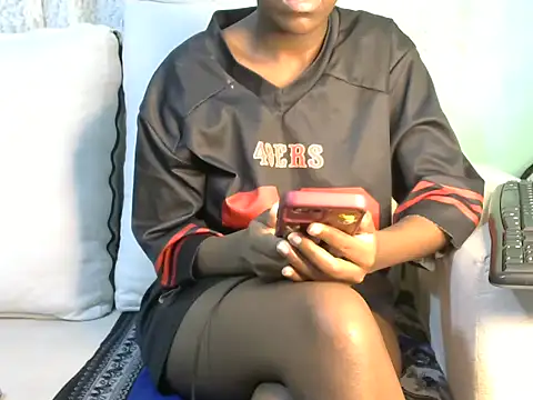 Caryyyl online show from October 28, 3:21 am