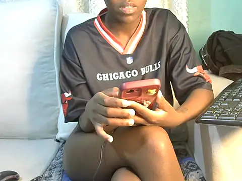 Caryyyl online show from November 29, 2:47 am