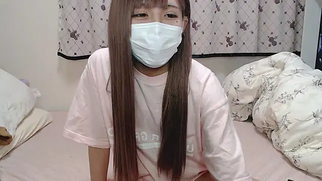  hiyor  online show from March 11, 4:18 pm