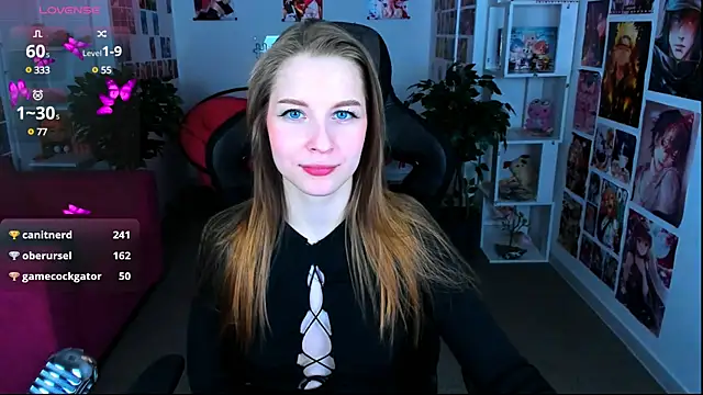 CuteMousee online show from February 7, 12:28 pm