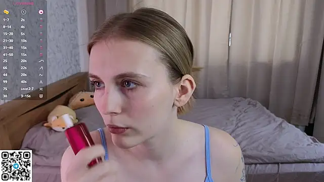 HalieCross online show from January 27, 6:41 am