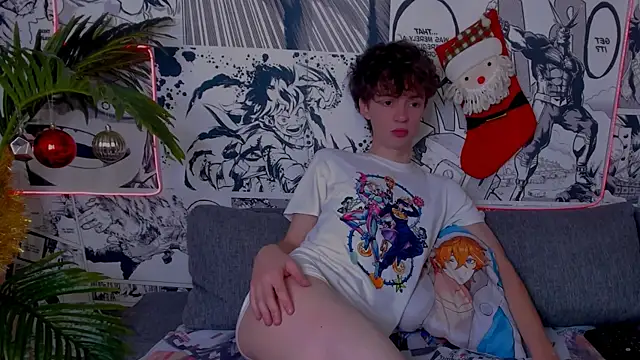 LukeSweet online show from December 18, 11:16 am