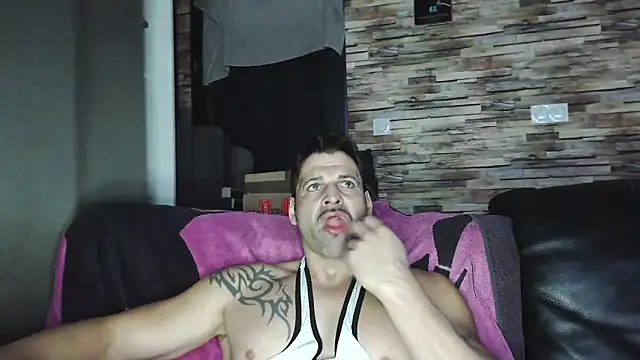 XxBigboybandxX online show from February 7, 7:12 am