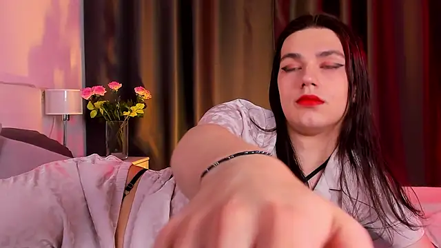 Alfreda Mills online show from March 15, 10:35 am