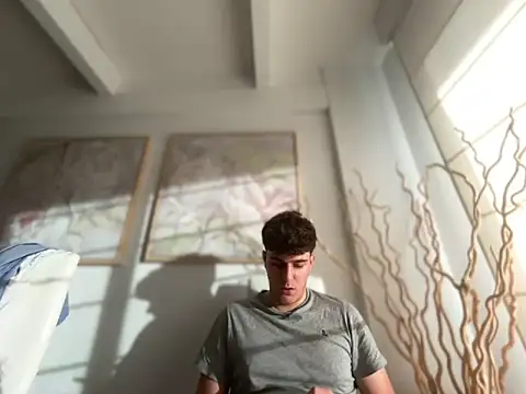 Snapshot of Pablogn24 chatting on January 21, 5:51 pm Pablogn24 online show from January 21, 5:51 pm