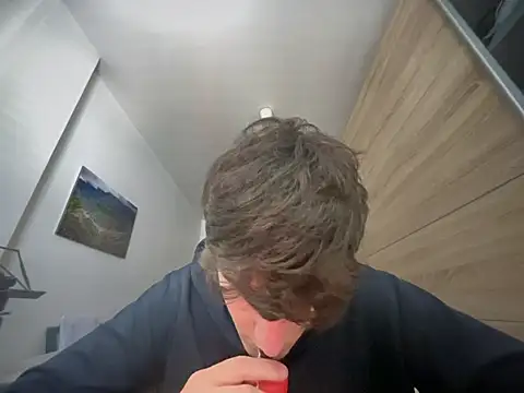 Snapshot of Pablogn24 chatting on February 22, 1:24 pm Pablogn24 online show from February 22, 1:24 pm