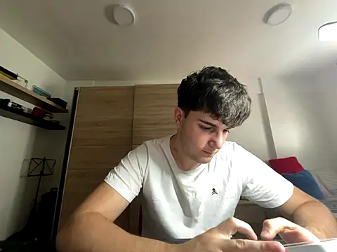 Snapshot of Pablogn24 chatting on October 15, 3:12 pm Pablogn24 online show from October 15, 3:12 pm