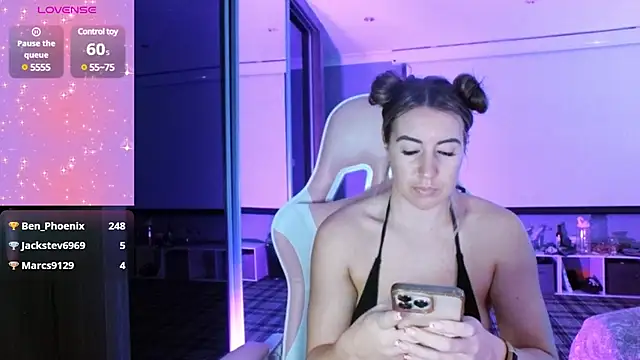 Daisydelicious online show from February 21, 12:06 pm