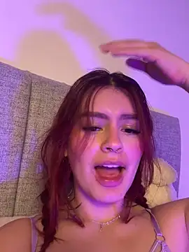 Isa smeraldy online show from March 22, 5:22 am