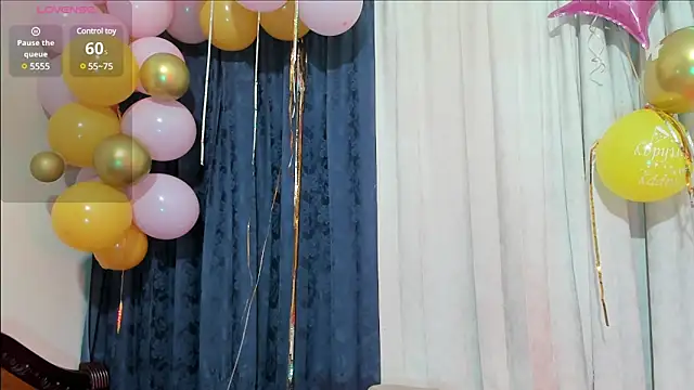 Snapshot of Rachel_Dubois chatting on February 6, 3:16 am Rachel Dubois online show from February 6, 3:16 am