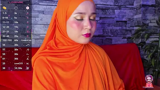 Snapshot of SamiQuest chatting on March 1, 4:04 am SamiQuest online show from March 1, 4:04 am