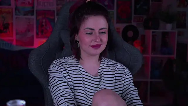 Lana  May online show from December 14, 12:33 am