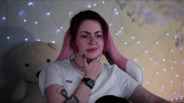 Lana  May online show from December 20, 2:38 pm