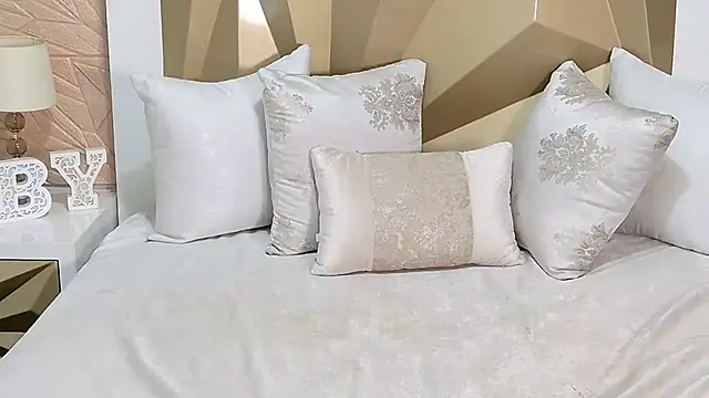 Snapshot of PassionMacoll chatting on November 7, 8:20 pm PassionMacoll online show from November 7, 8:20 pm