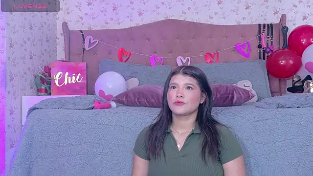 AvrillThomas online show from February 25, 4:00 pm