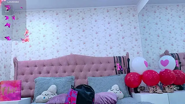 AvrillThomas online show from March 10, 2:05 pm