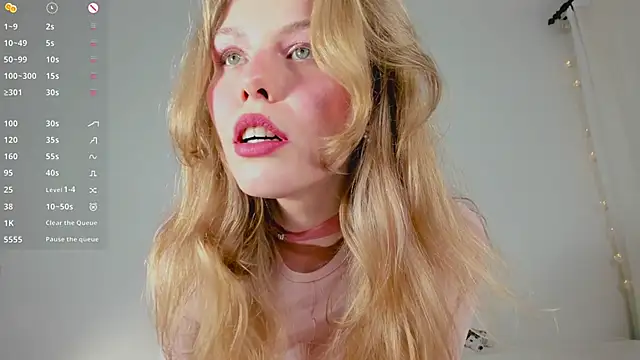 Snapshot of ass_latte chatting on March 7, 1:42 am ass latte online show from March 7, 1:42 am