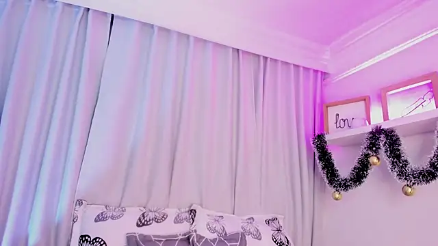 susyy7 online show from December 21, 7:43 pm