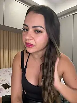 Snapshot of carol_amorim chatting on January 4, 12:59 am carol amorim online show from January 4, 12:59 am