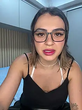 Snapshot of carol_amorim chatting on January 26, 1:20 am carol amorim online show from January 26, 1:20 am