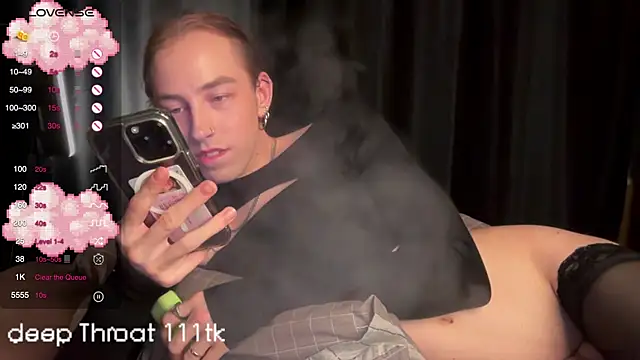 Snapshot of Avril_Pearly_ chatting on January 27, 9:00 pm Avril Pearly online show from January 27, 9:00 pm