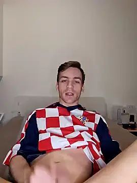 Snapshot of nickdtr chatting on January 4, 7:02 pm nickdtr online show from January 4, 7:02 pm