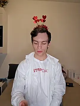 Snapshot of nickdtr chatting on February 14, 7:02 pm nickdtr online show from February 14, 7:02 pm