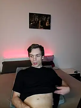 Snapshot of nickdtr chatting on February 20, 11:32 pm nickdtr online show from February 20, 11:32 pm