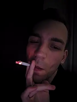 Snapshot of nickdtr chatting on October 3, 12:40 am nickdtr online show from October 3, 12:40 am