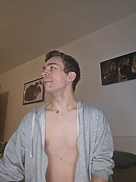 Snapshot of nickdtr chatting on October 23, 6:17 pm nickdtr online show from October 23, 6:17 pm