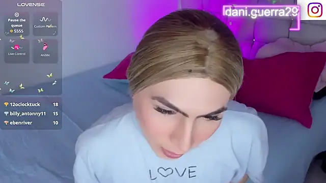 saskya online show from October 19, 3:56 pm