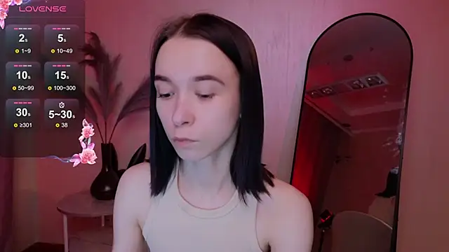 Snapshot of LilithStrangfor chatting on March 16, 11:25 pm LilithStrangfor online show from March 16, 11:25 pm